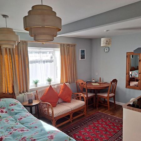 Cheltenham Studio Apartment Εξωτερικό φωτογραφία